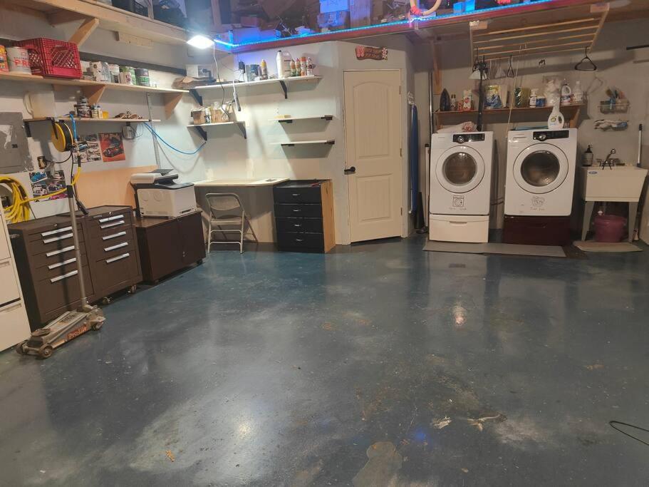 Downtown Chop Shop House, Huge Garage Pets Allowed 史密斯堡 外观 照片